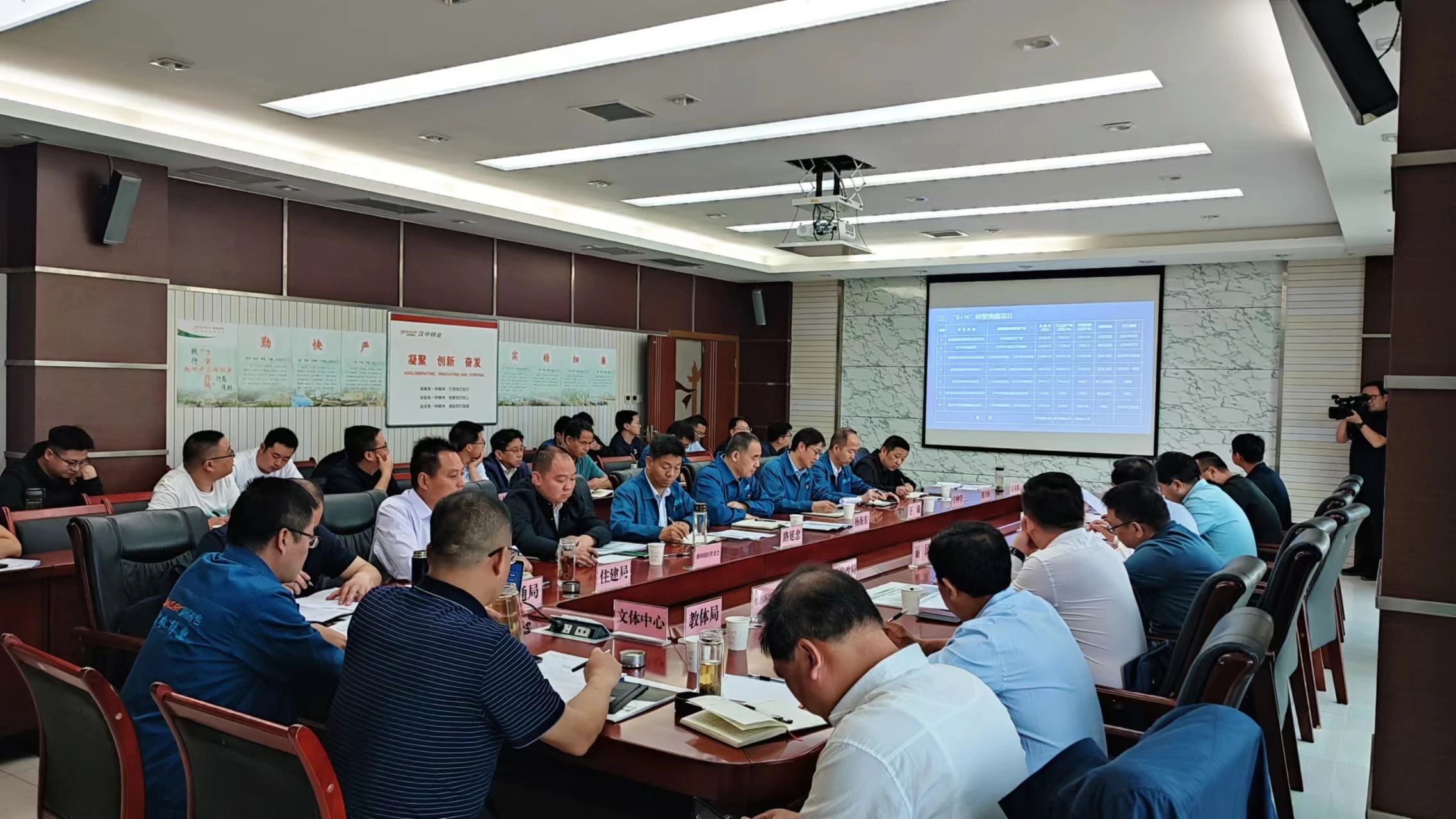 1714369551360474.jpg 6bcac19ff465dfbb31ab9e71964917dc.jpg